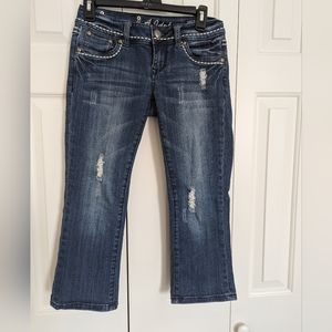 L.A. Idol Womens Y2K Fleur de Lis Rhinestone Distressed Denim Jean Capris Size 3